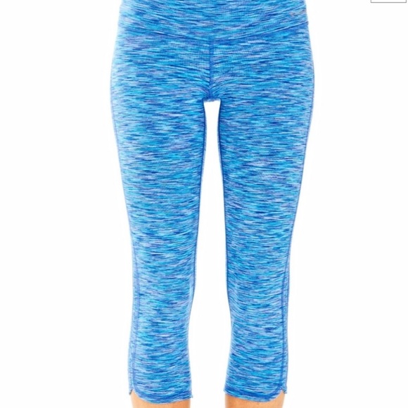 Lilly Pulitzer Pants - EUC Lilly Pulitzer Luxletic crop leggings